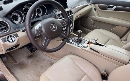 Mercedes-Benz C-Класс, 2012 год, 1 180 000 рублей, 7 фотография