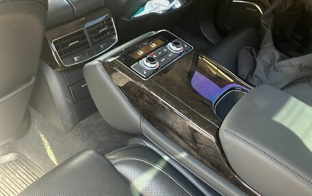 Audi A8, 2015 год, 3 900 000 рублей, 7 фотография