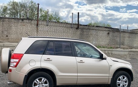Suzuki Grand Vitara, 2006 год, 827 000 рублей, 24 фотография