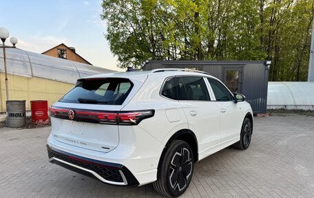 Volkswagen Tiguan, 2024 год, 4 550 000 рублей, 5 фотография