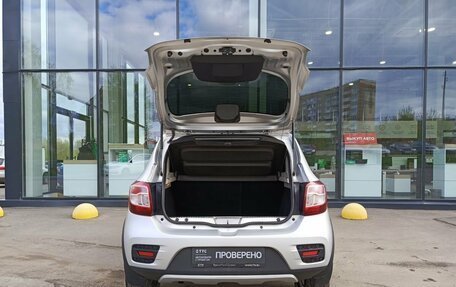 Renault Sandero II рестайлинг, 2017 год, 967 000 рублей, 12 фотография