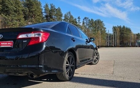 Toyota Camry, 2014 год, 1 620 000 рублей, 4 фотография