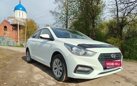 Hyundai Solaris II рестайлинг, 2019 год, 1 335 000 рублей, 3 фотография
