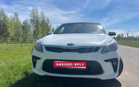KIA Rio IV, 2019 год, 1 290 000 рублей, 4 фотография