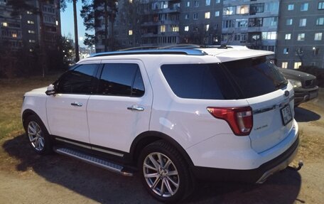 Ford Explorer VI, 2017 год, 3 400 000 рублей, 5 фотография