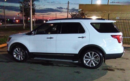 Ford Explorer VI, 2017 год, 3 400 000 рублей, 6 фотография