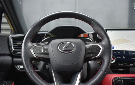 Lexus NX, 2022 год, 6 850 000 рублей, 16 фотография