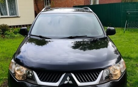 Mitsubishi Outlander III рестайлинг 3, 2008 год, 910 000 рублей, 1 фотография