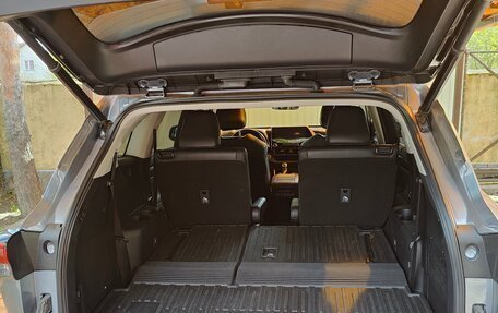 Toyota Highlander, 2020 год, 4 500 000 рублей, 18 фотография