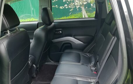 Mitsubishi Outlander III рестайлинг 3, 2008 год, 910 000 рублей, 10 фотография