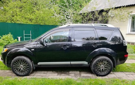Mitsubishi Outlander III рестайлинг 3, 2008 год, 910 000 рублей, 7 фотография