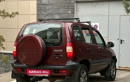 Chevrolet Niva I рестайлинг, 2004 год, 345 000 рублей, 2 фотография