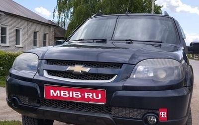 Chevrolet Niva I рестайлинг, 2010 год, 550 000 рублей, 1 фотография