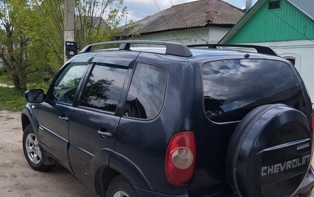 Chevrolet Niva I рестайлинг, 2010 год, 550 000 рублей, 7 фотография