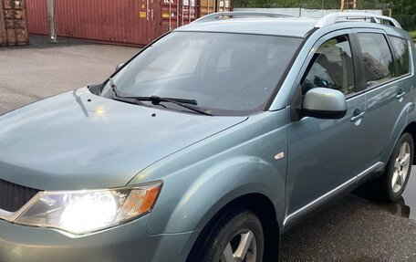 Mitsubishi Outlander III рестайлинг 3, 2008 год, 970 000 рублей, 5 фотография