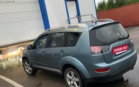 Mitsubishi Outlander III рестайлинг 3, 2008 год, 970 000 рублей, 4 фотография