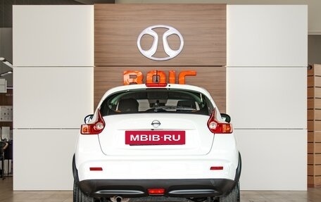 Nissan Juke II, 2014 год, 995 000 рублей, 5 фотография