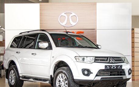 Mitsubishi Pajero Sport II рестайлинг, 2013 год, 1 545 000 рублей, 3 фотография