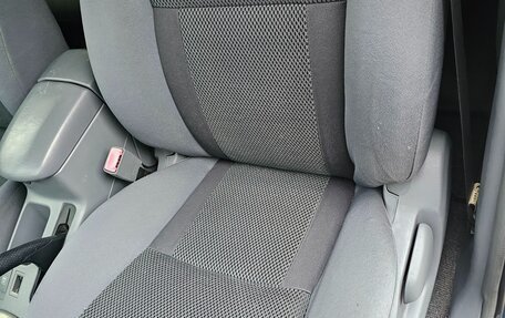 Toyota RAV4, 2003 год, 820 000 рублей, 14 фотография