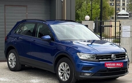 Volkswagen Tiguan II, 2020 год, 2 699 000 рублей, 2 фотография