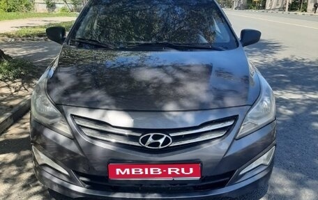 Hyundai Solaris II рестайлинг, 2014 год, 650 000 рублей, 1 фотография