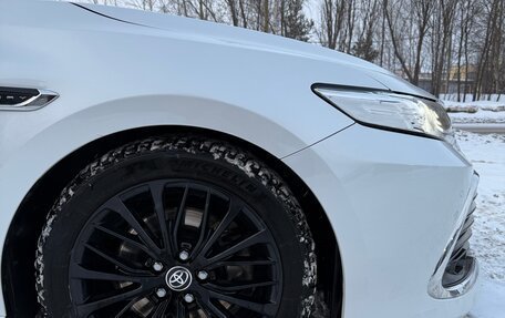 Toyota Camry, 2022 год, 3 749 000 рублей, 7 фотография