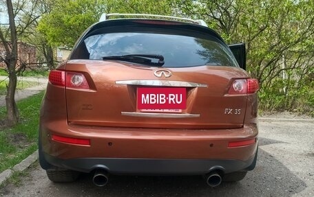Infiniti FX I, 2004 год, 740 000 рублей, 6 фотография