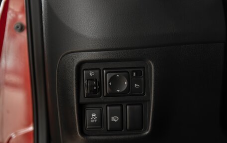 Nissan Juke II, 2012 год, 945 000 рублей, 10 фотография