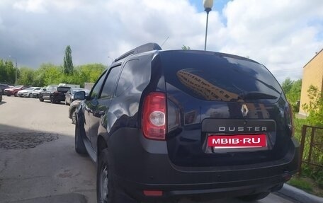 Renault Duster I рестайлинг, 2014 год, 990 000 рублей, 2 фотография