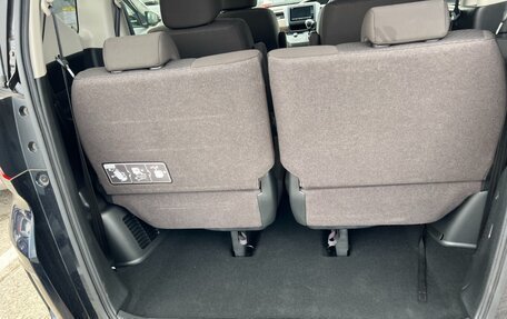 Honda Freed II, 2022 год, 1 950 000 рублей, 10 фотография