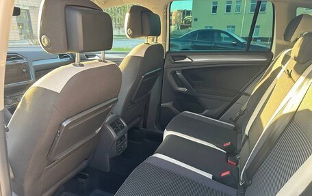 Volkswagen Tiguan II, 2020 год, 3 330 000 рублей, 8 фотография