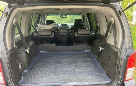 Nissan Pathfinder, 2007 год, 900 000 рублей, 18 фотография