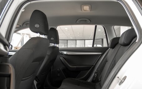 Skoda Octavia, 2018 год, 1 355 000 рублей, 17 фотография