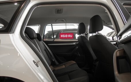 Skoda Octavia, 2018 год, 1 355 000 рублей, 19 фотография