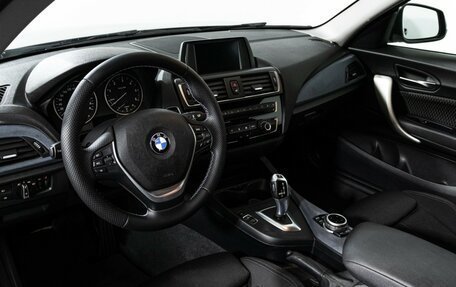 BMW 1 серия, 2017 год, 1 479 700 рублей, 11 фотография