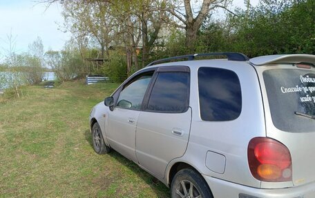 Toyota Corolla Spacio II, 1997 год, 370 000 рублей, 5 фотография