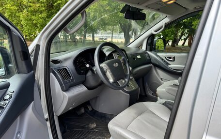 Hyundai Grand Starex Grand Starex I рестайлинг 2, 2014 год, 2 155 000 рублей, 9 фотография