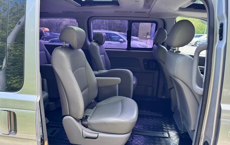 Hyundai Grand Starex Grand Starex I рестайлинг 2, 2014 год, 2 155 000 рублей, 11 фотография