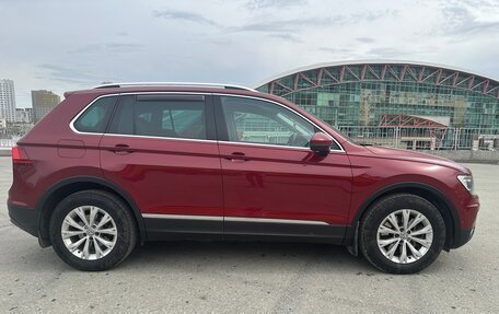 Volkswagen Tiguan II, 2017 год, 2 790 000 рублей, 8 фотография