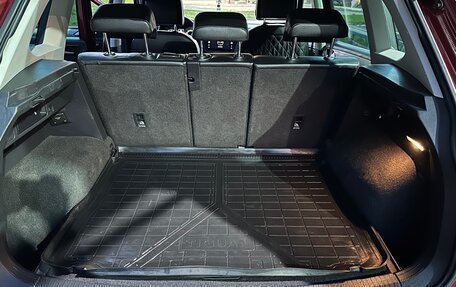 Volkswagen Tiguan II, 2017 год, 2 790 000 рублей, 29 фотография