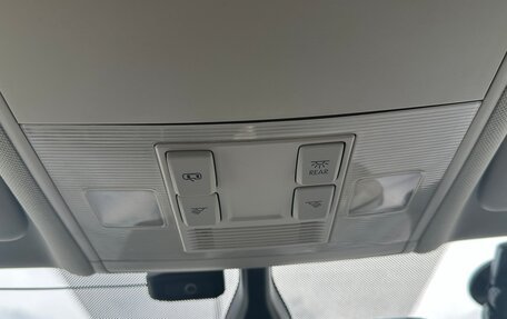 Volkswagen Tiguan II, 2017 год, 2 790 000 рублей, 27 фотография