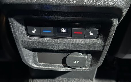 Volkswagen Tiguan II, 2017 год, 2 790 000 рублей, 31 фотография