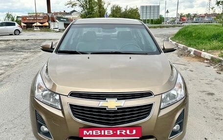 Chevrolet Cruze II, 2013 год, 870 000 рублей, 2 фотография