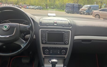 Skoda Octavia, 2011 год, 950 000 рублей, 10 фотография