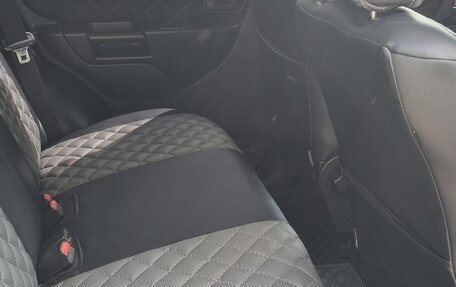 Mitsubishi Pajero Pinin, 2004 год, 800 000 рублей, 20 фотография