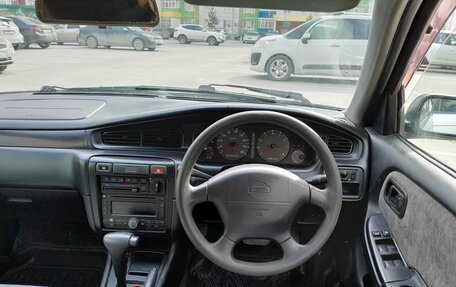 Nissan Bluebird XI, 2001 год, 300 000 рублей, 26 фотография