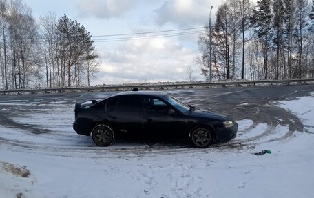 Subaru Legacy III, 2001 год, 850 000 рублей, 2 фотография