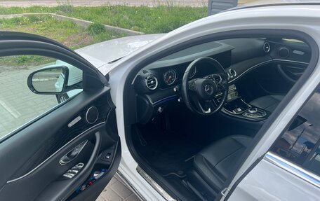 Mercedes-Benz E-Класс, 2016 год, 3 555 000 рублей, 12 фотография