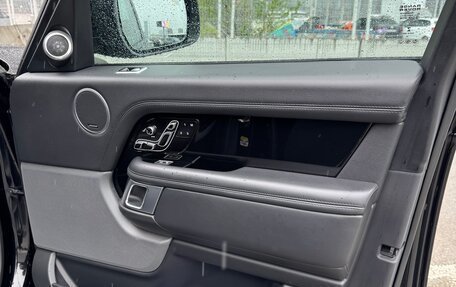 Land Rover Range Rover IV рестайлинг, 2019 год, 7 650 000 рублей, 32 фотография