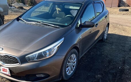 KIA cee'd III, 2014 год, 1 000 000 рублей, 5 фотография